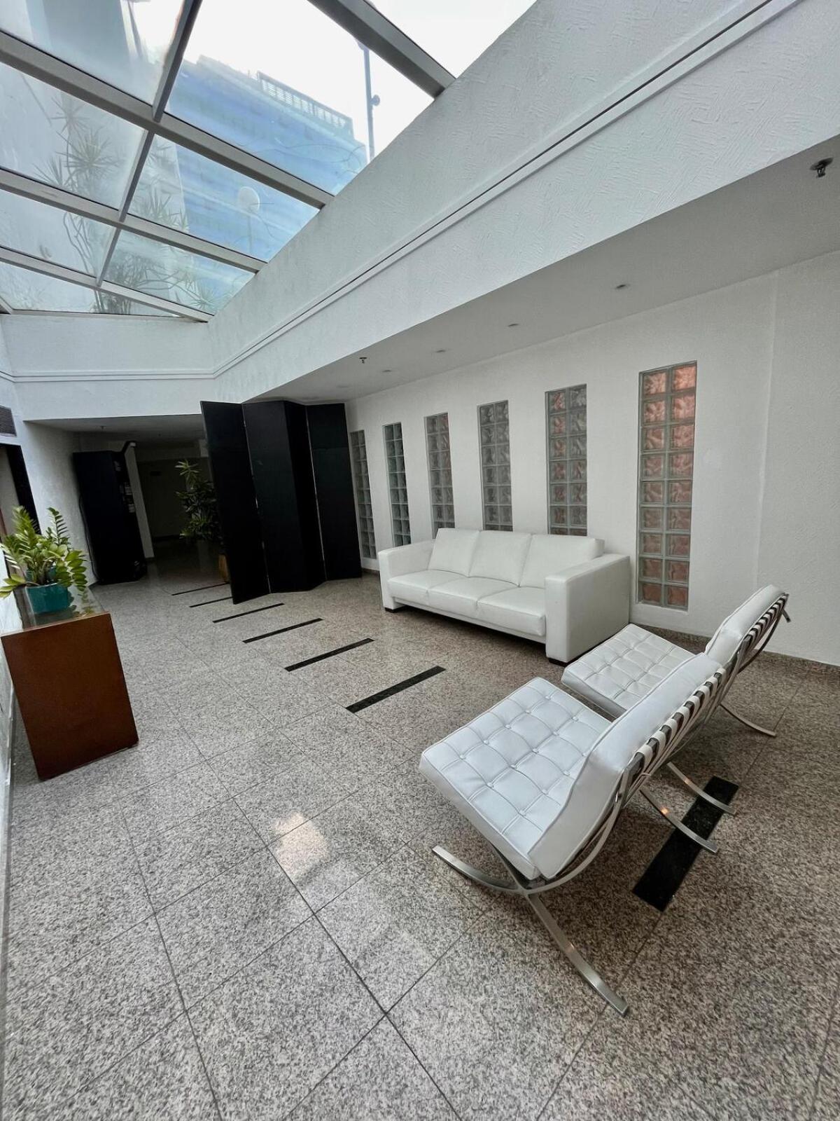 Apartemen Apto Em Frente A Praia-royalplaza-barra Da Tijuca