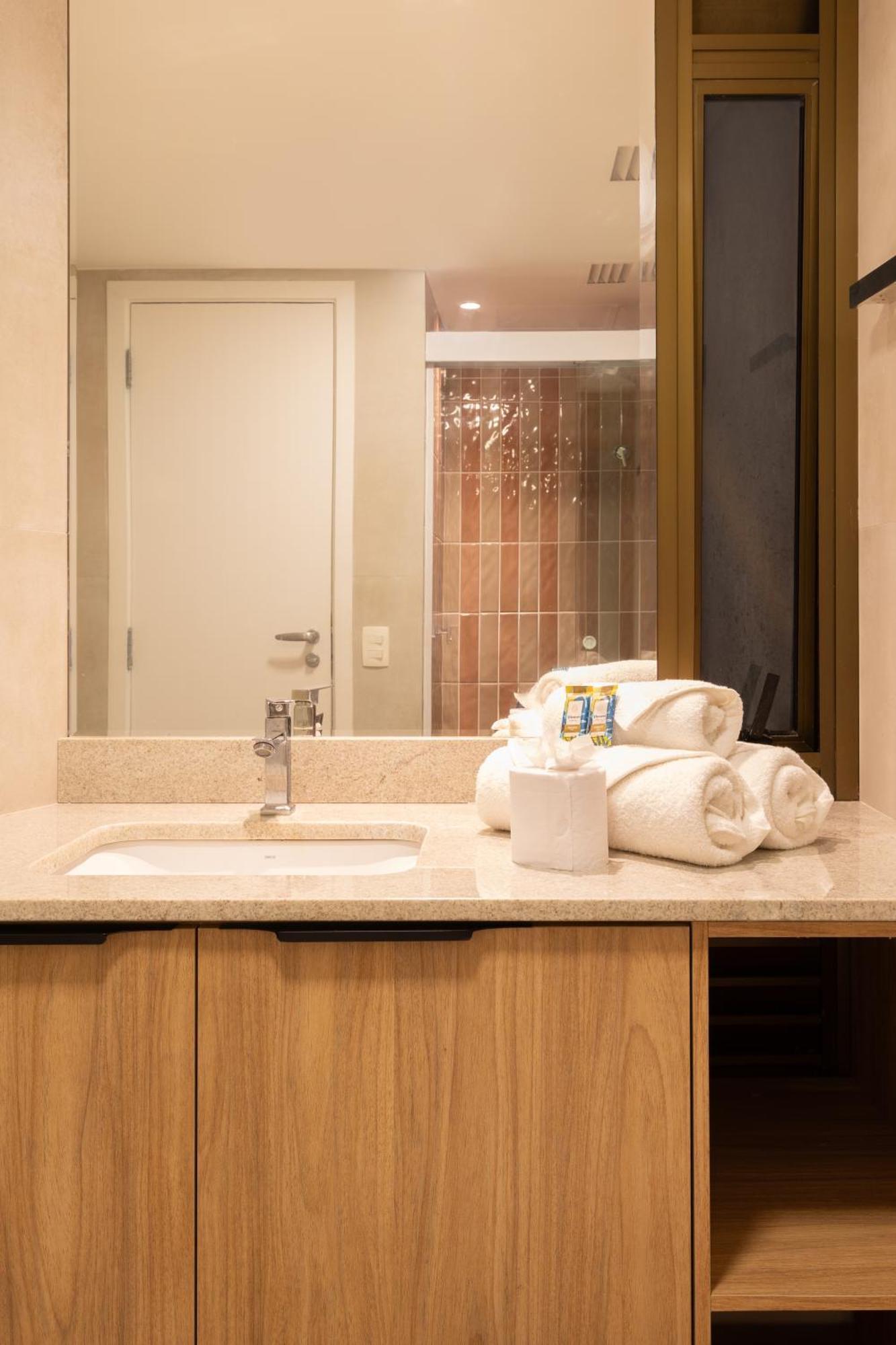 Apartemen Apto Em Frente A Praia-royalplaza-barra Da Tijuca Rio de Janeiro